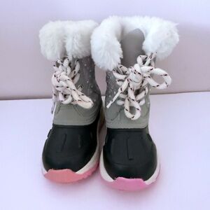 Gray Black and Pink Carter’s Size 6 Toddler Boots